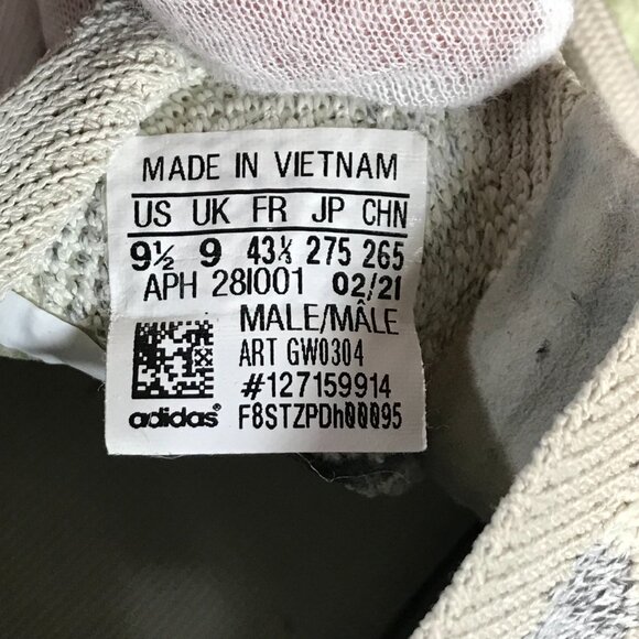 Adidas Yeezy Boost 380 Alien Blue GW0304 - Picture 11 of 15